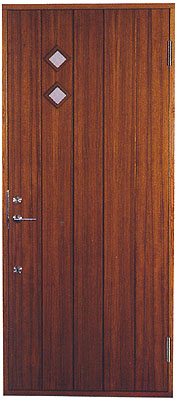 スウェーデンの木製玄関ドア、ダブルロック仕様