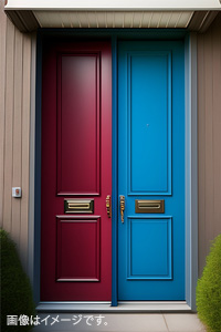 2トーンカラー　2色　ドア塗装イメージ　カラフルなドア。