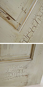 ヴィンテージ塗装のアンティーク調ドア　クラッキング（CR)　ひび加工