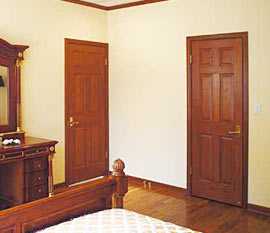 室内ドア、レッドーオーク材の扉