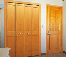 木製のクローゼットドア、ホワイトオーク材