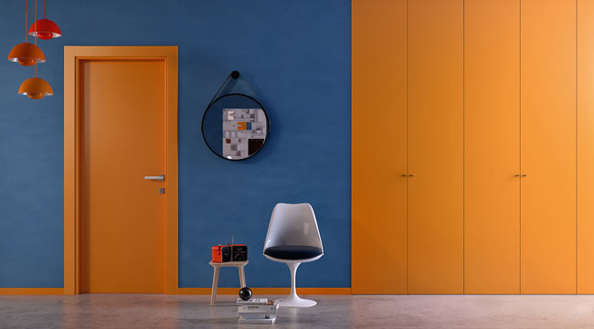 カラーオーダー塗装のドアの施工例